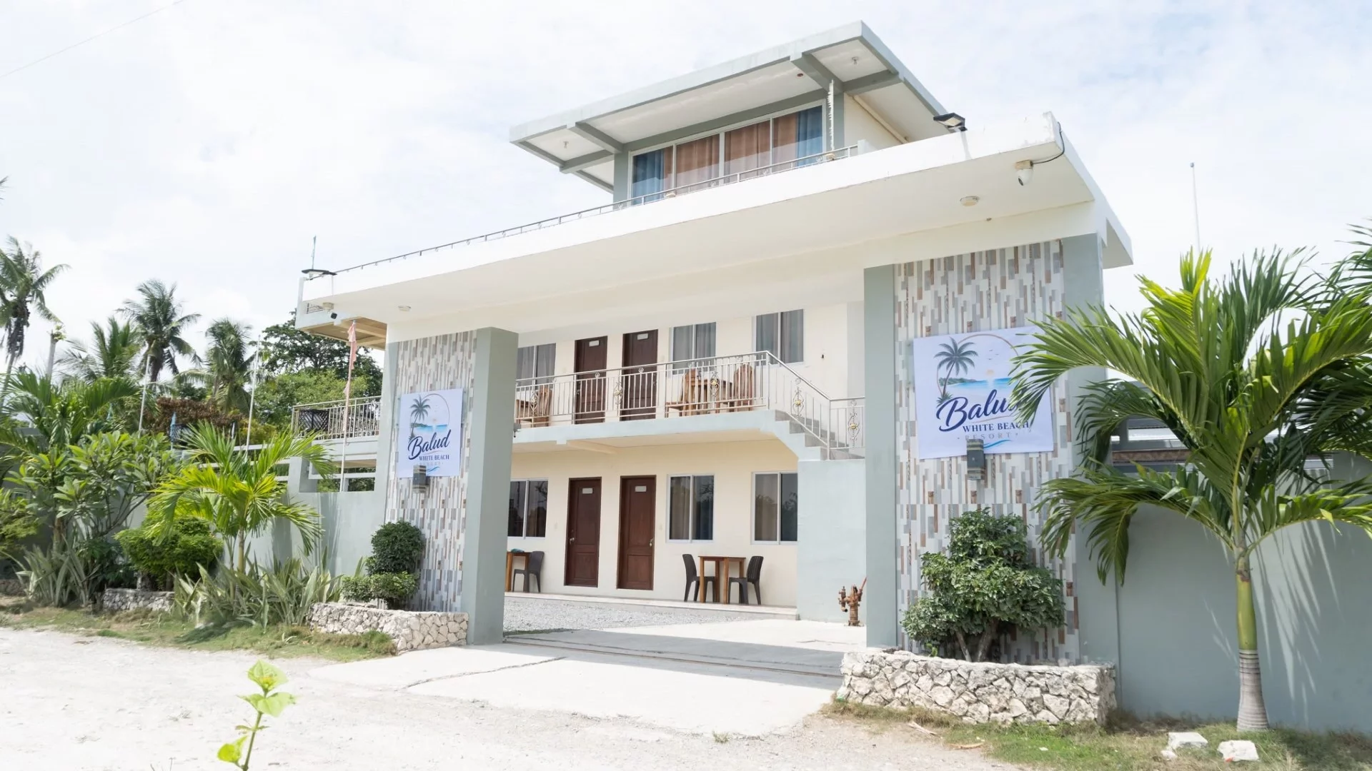 Balud White Beach Resort - Moalboal